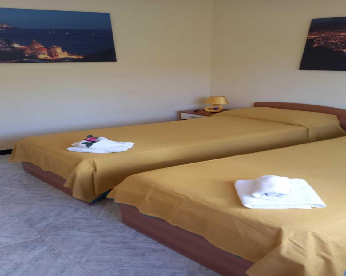 B&B Viale Delle Colline Салерно Екстериор снимка