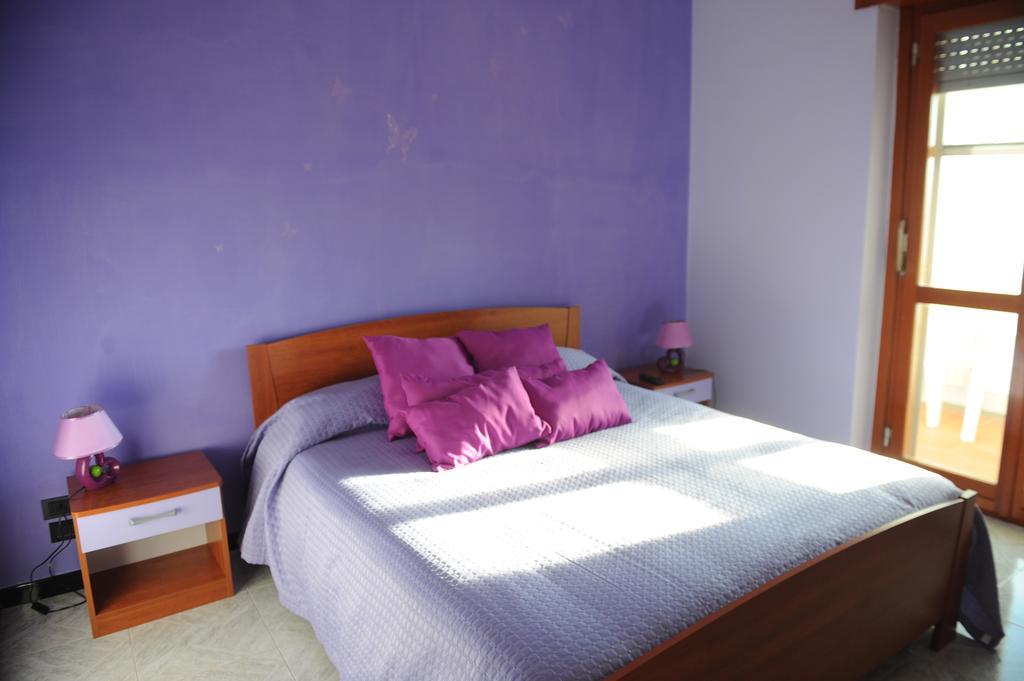B&B Viale Delle Colline Салерно Стая снимка
