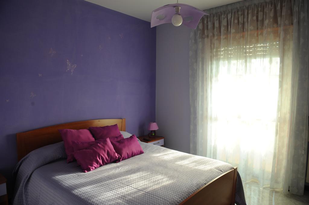 B&B Viale Delle Colline Салерно Стая снимка